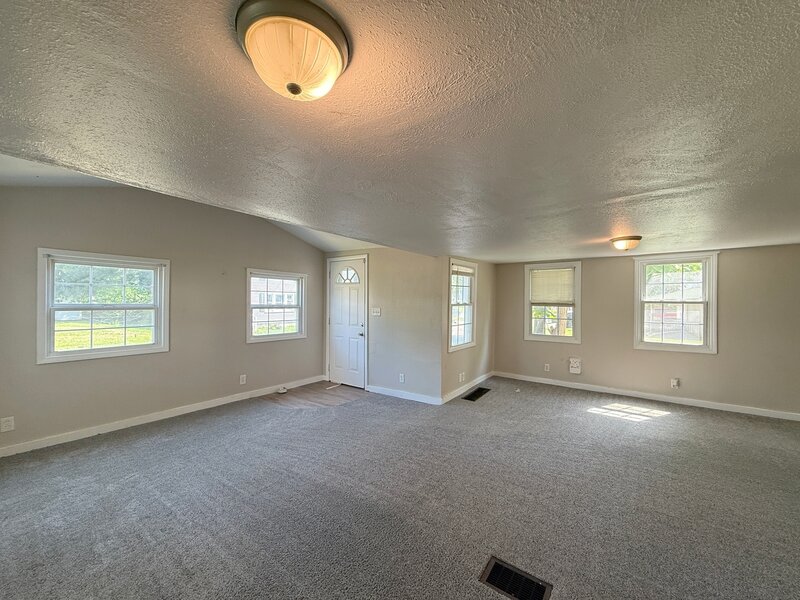 1718 19th Avenue Rock Island IL 61201