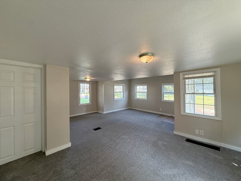 1718 19th Avenue Rock Island IL 61201