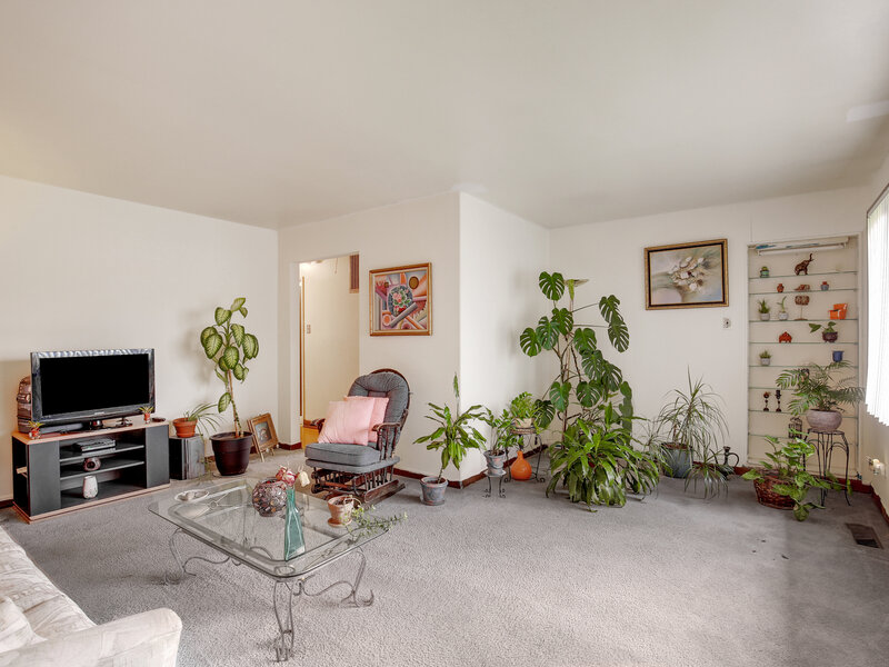 1383 Greenbay Avenue Calumet City IL 60409