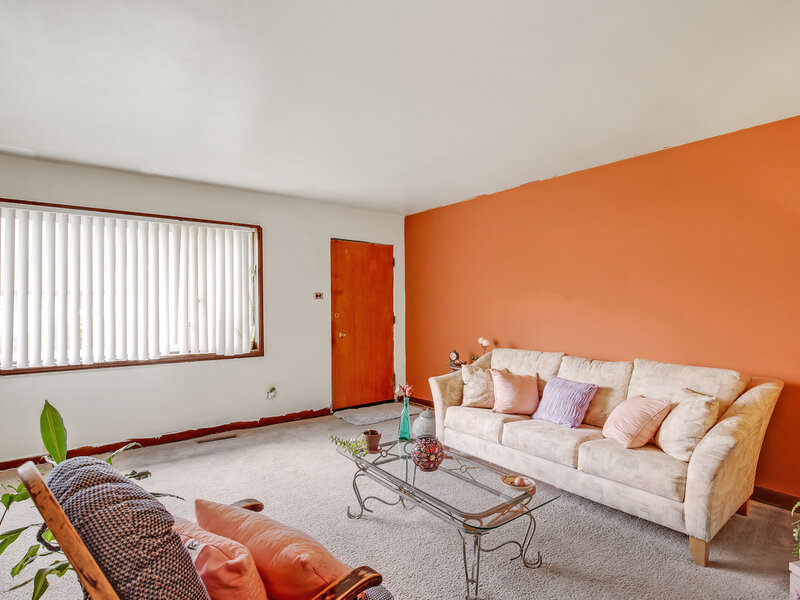 1383 Greenbay Avenue Calumet City IL 60409