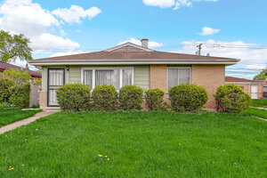 Photo of 1383 Greenbay Avenue Calumet City IL 60409