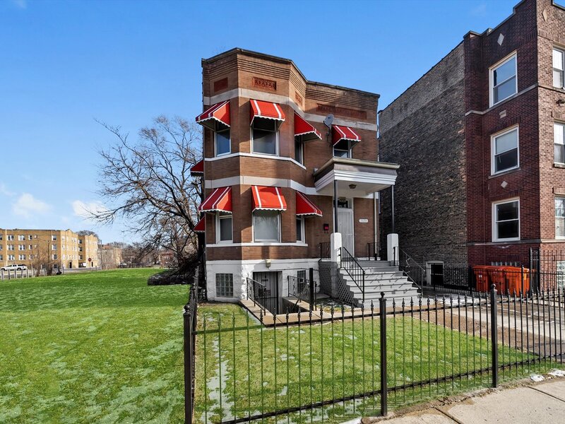 7409 S Eggleston Avenue Chicago IL 60621