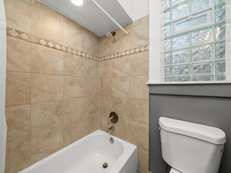 7409 S Eggleston Avenue Chicago IL 60621