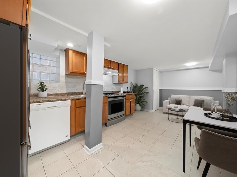 7409 S Eggleston Avenue Chicago IL 60621