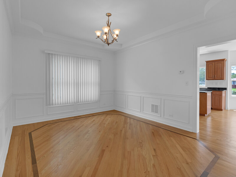 427 W Natoma Avenue Addison IL 60101