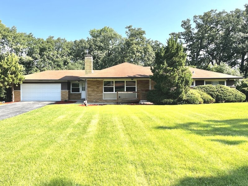 2543 Oakwood Drive Olympia Fields IL 60461