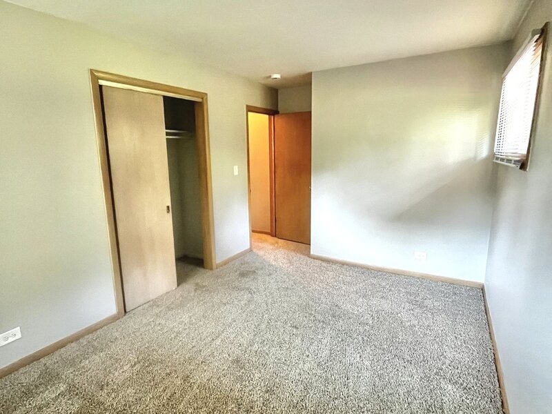 2543 Oakwood Drive Olympia Fields IL 60461
