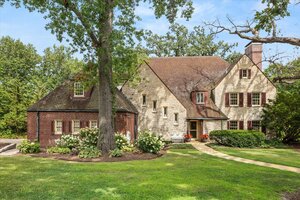 Photo of 2221 Twin Oak Road Peru IL 61354