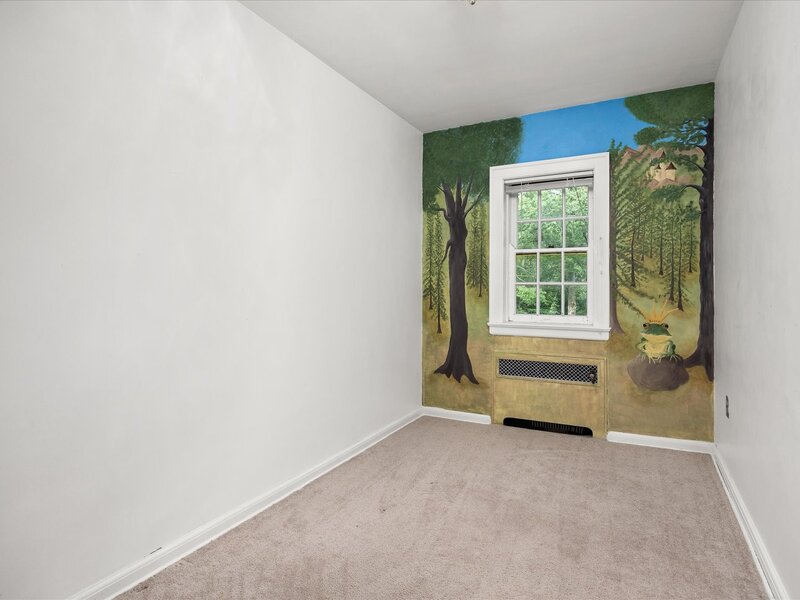 2221 Twin Oak Road Peru IL 61354