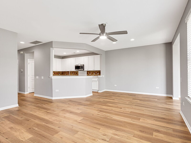 3364 Comstock Court Mundelein IL 60060