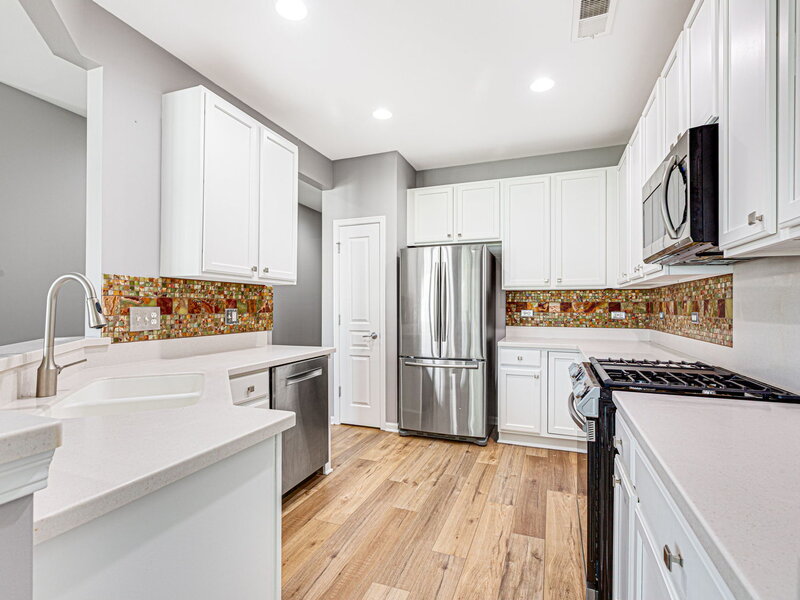 3364 Comstock Court Mundelein IL 60060