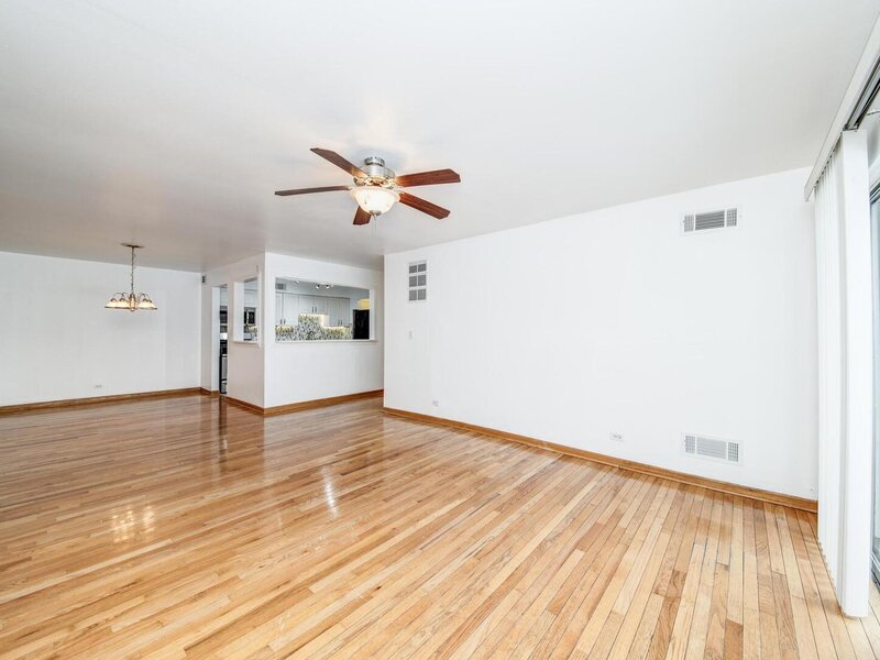5300 Carriage Way Drive Rolling Meadows IL 60008