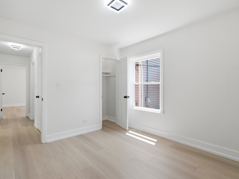 3250 N Olcott Avenue Chicago IL 60634