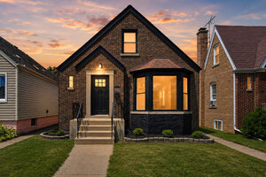 Photo of 3250 N Olcott Avenue Chicago IL 60634