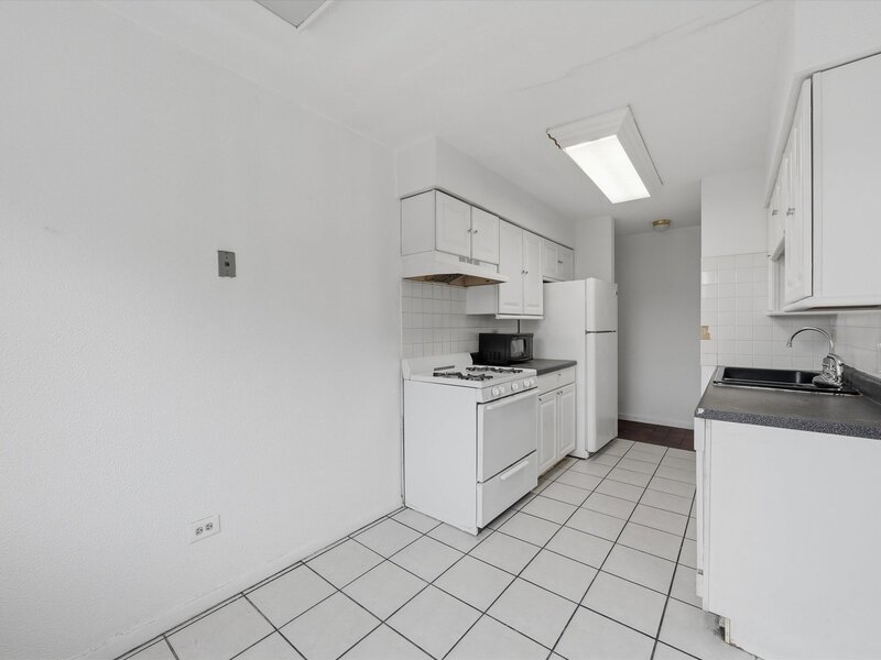 8343 S King Drive Chicago IL 60619