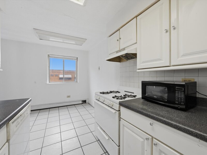 8343 S King Drive Chicago IL 60619