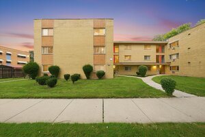 Photo of 8343 S King Drive Chicago IL 60619 Unit 3B