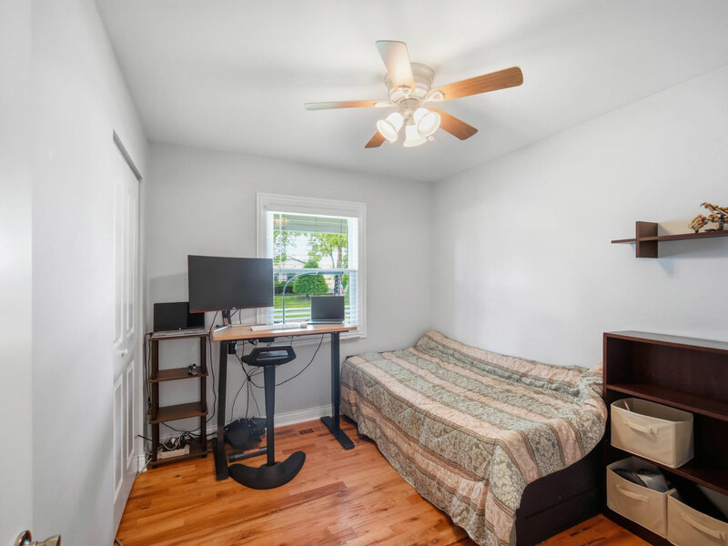 17 Whitehall Court Buffalo Grove IL 60089