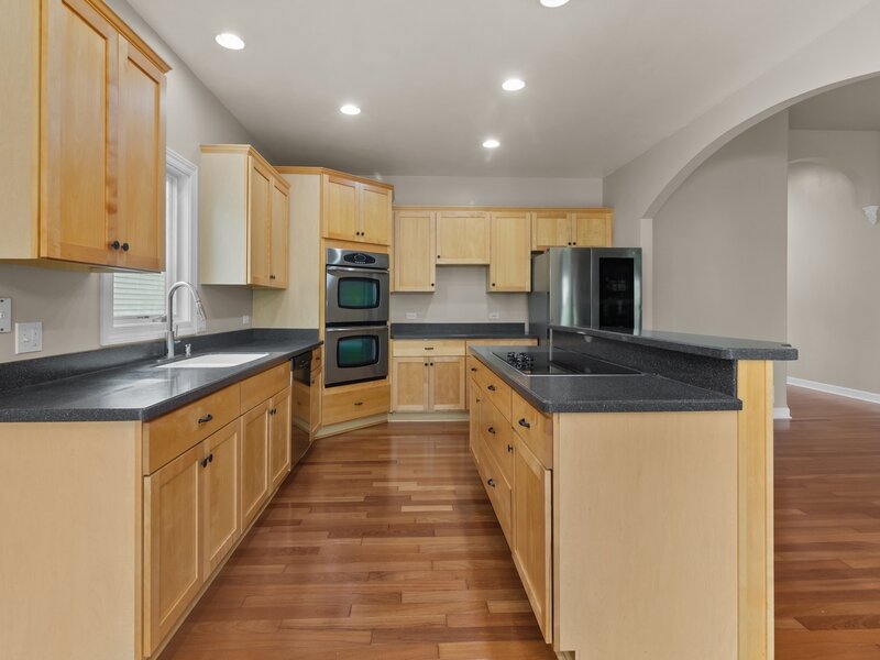 1400 Savanna Lane Woodstock IL 60098