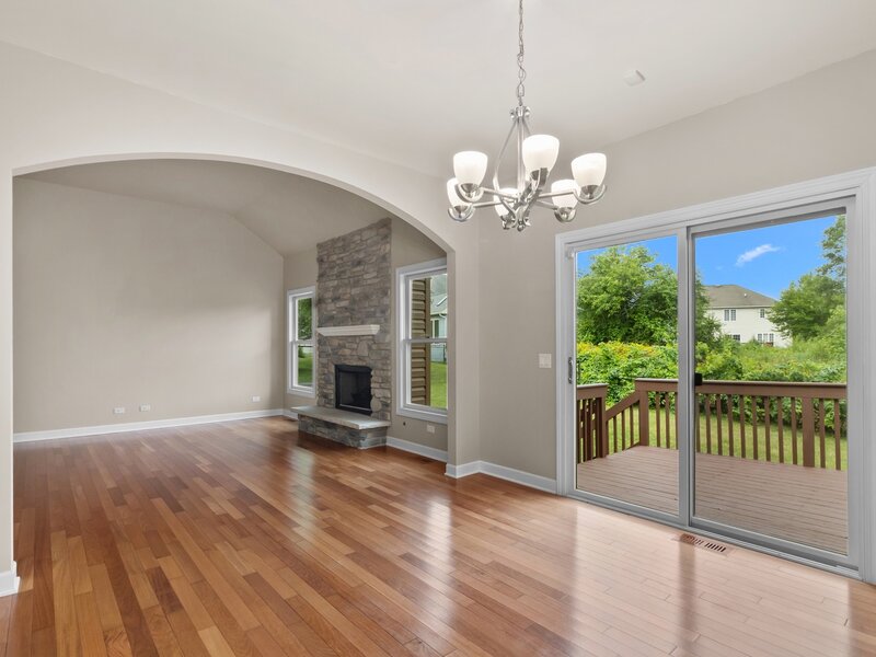 1400 Savanna Lane Woodstock IL 60098