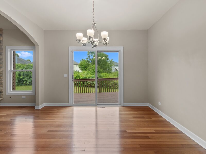 1400 Savanna Lane Woodstock IL 60098