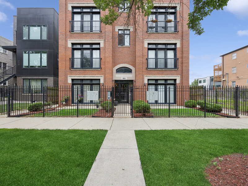 6616 S Kimbark Avenue Chicago IL 60637