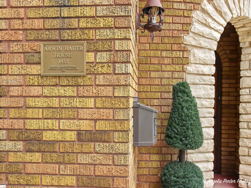 86 Dole Avenue Crystal Lake IL 60014