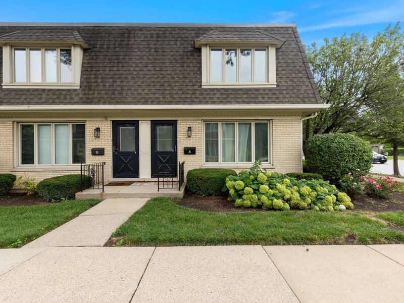 2128 W 111th Street Chicago IL 60643