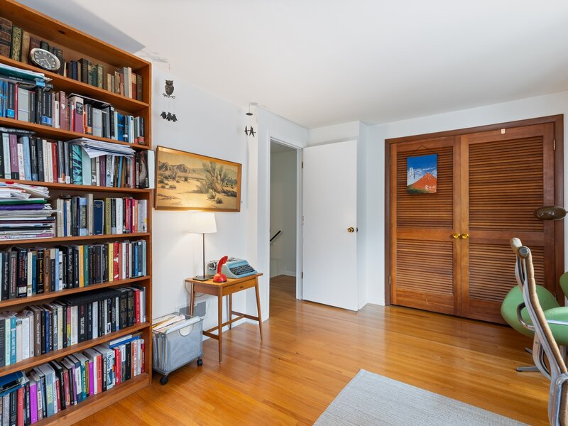 2128 W 111th Street Chicago IL 60643