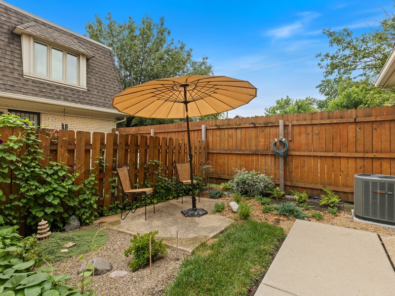2128 W 111th Street Chicago IL 60643