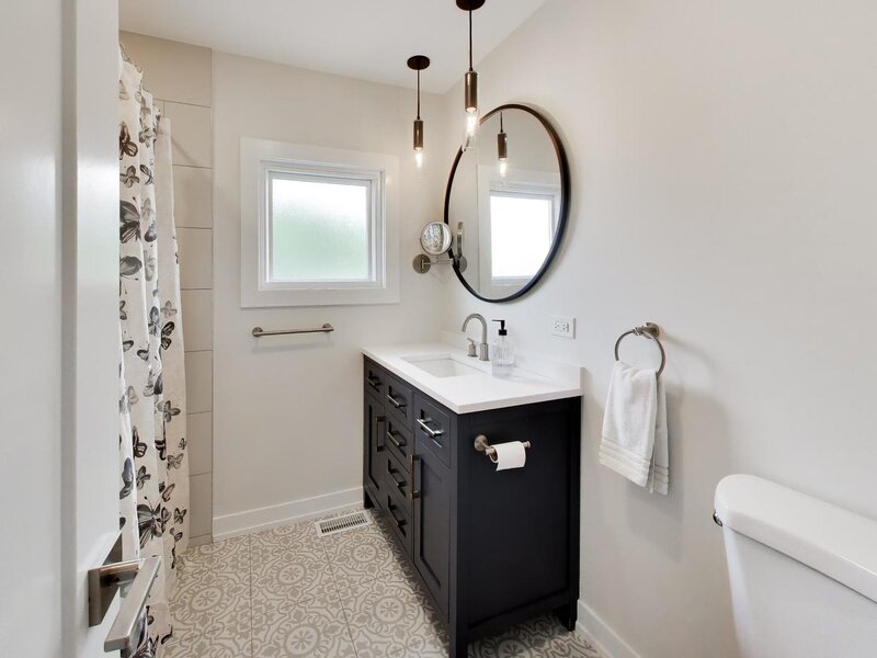 3 W White Oak Street Arlington Heights IL 60005