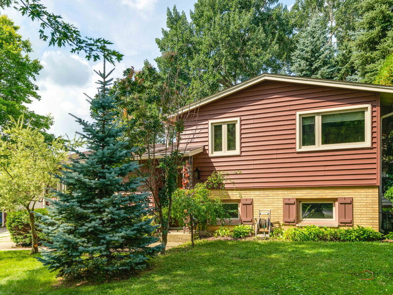 36696 N Grandwood Drive Gurnee IL 60031