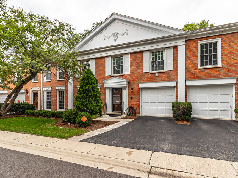 714 York Court Northbrook IL 60062