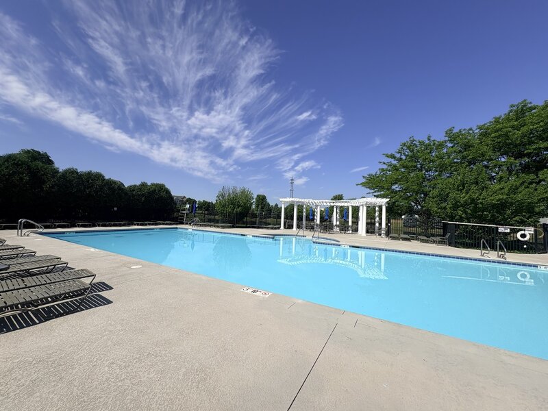 118 W Harvest Court Oswego IL 60543