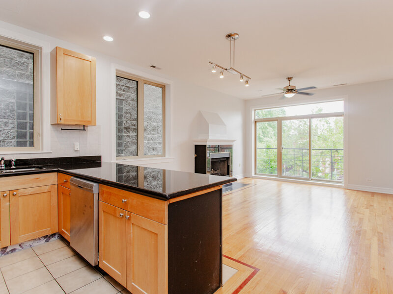 2645 W Haddon Avenue Chicago IL 60622