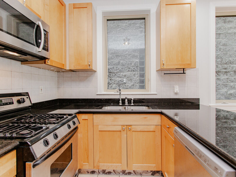 2645 W Haddon Avenue Chicago IL 60622