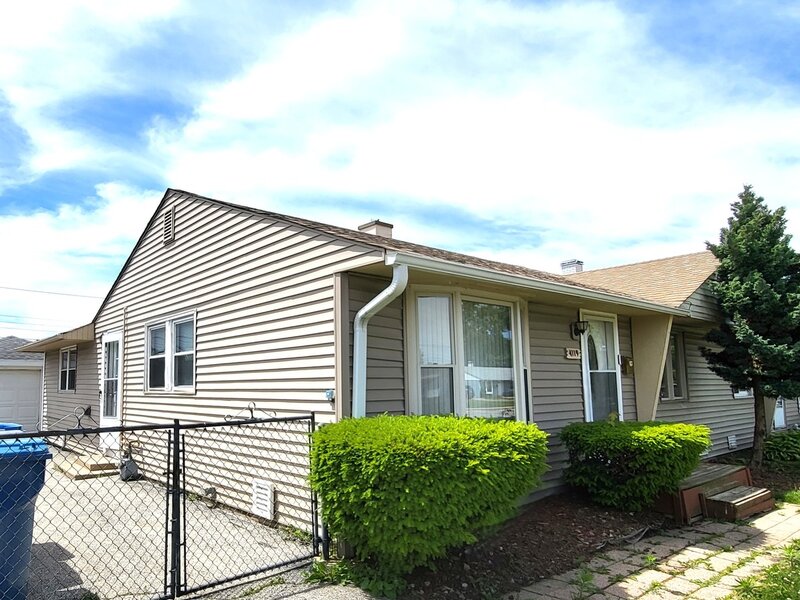 4119 W 89th Place Hometown IL 60456