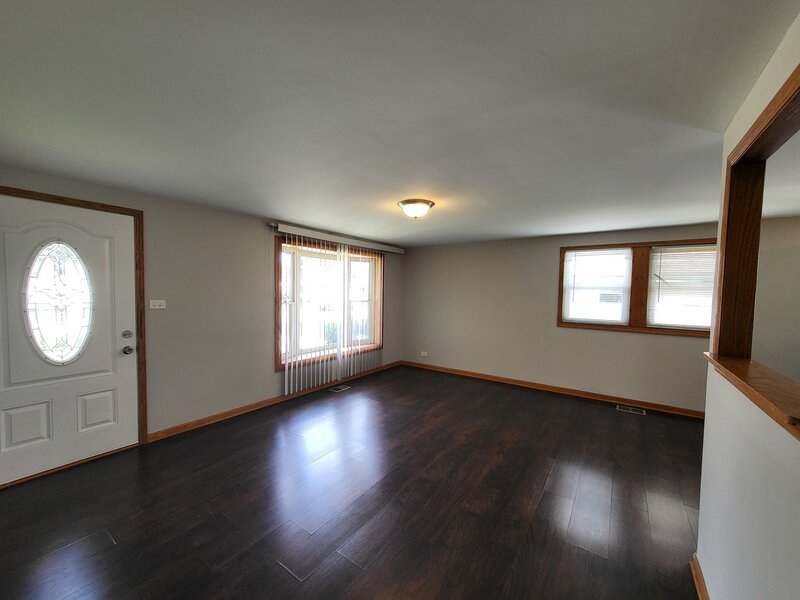 4119 W 89th Place Hometown IL 60456
