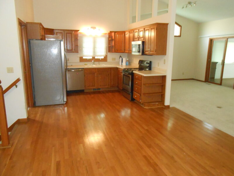 3457 Maple Glen Drive Bettendorf IA 52722
