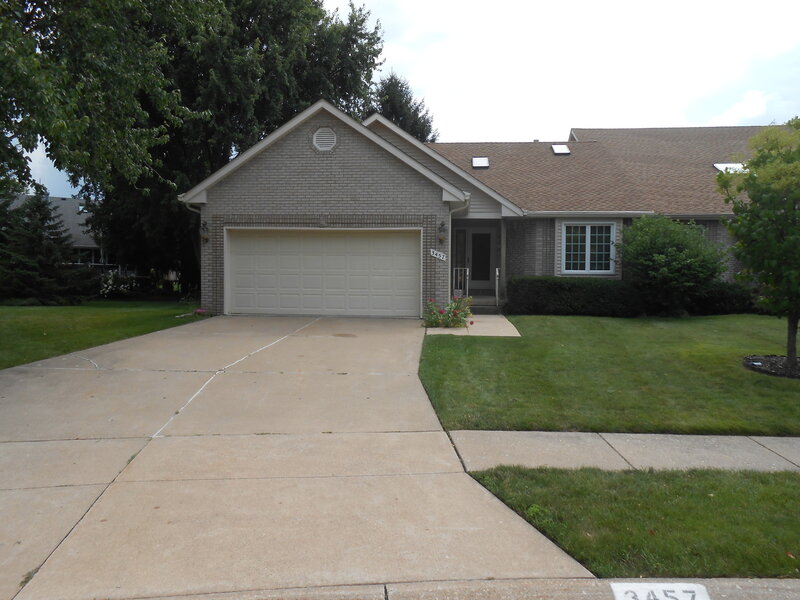 3457 Maple Glen Drive Bettendorf IA 52722