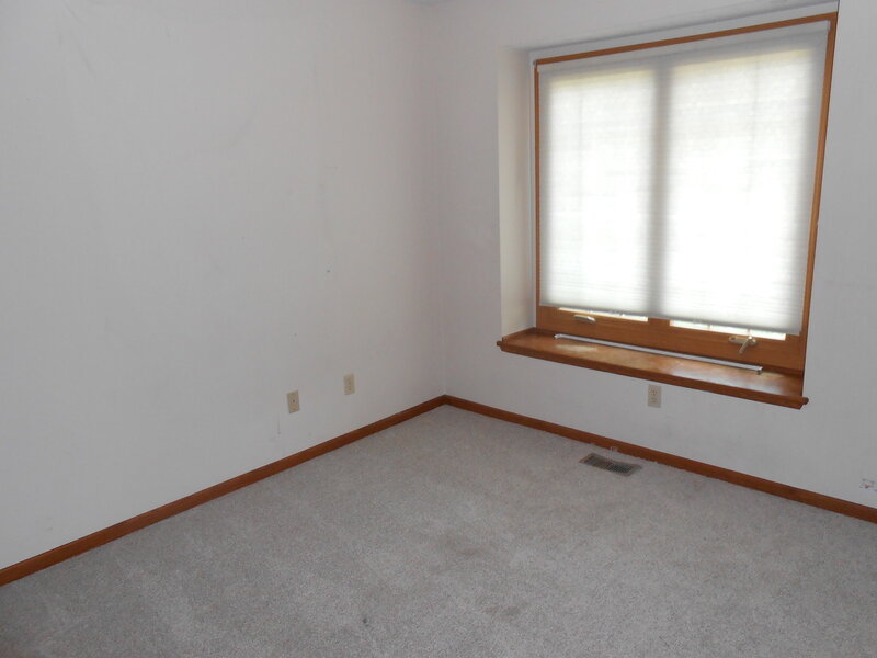 3457 Maple Glen Drive Bettendorf IA 52722