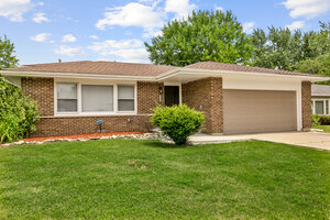 Photo of 20031 Crescent Avenue Lynwood IL 60411