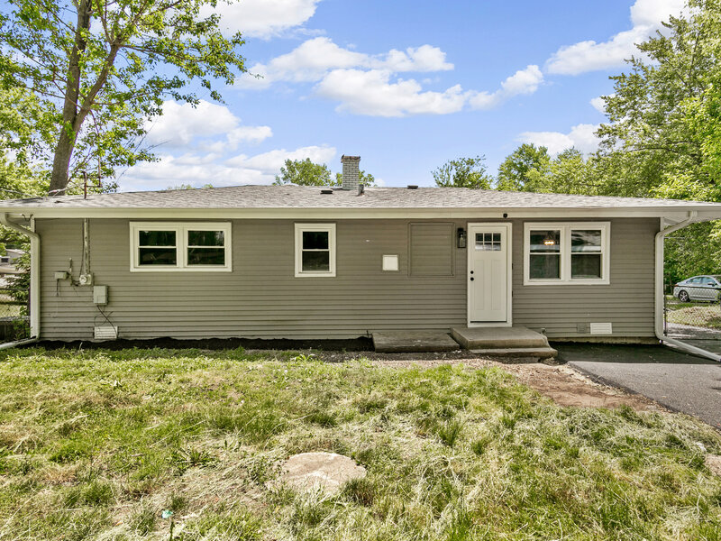 5301 Pistakee Drive Johnsburg IL 60051