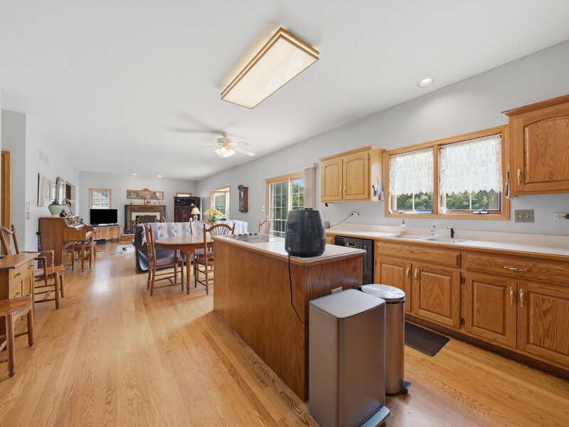 7651 Steeple Chase Drive Frankfort IL 60423