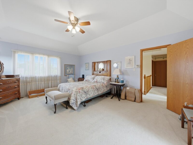 7651 Steeple Chase Drive Frankfort IL 60423