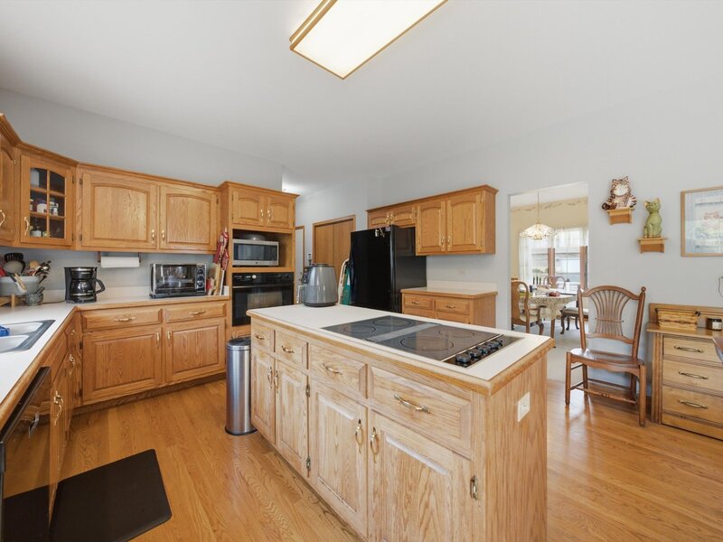 7651 Steeple Chase Drive Frankfort IL 60423