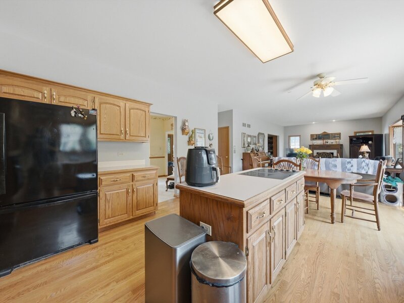7651 Steeple Chase Drive Frankfort IL 60423
