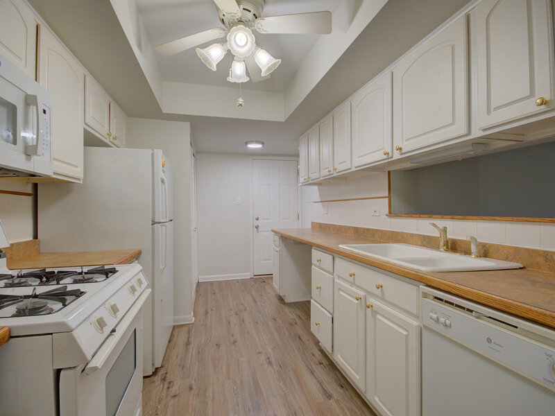 4 W Millstone Court Palos Hills IL 60465