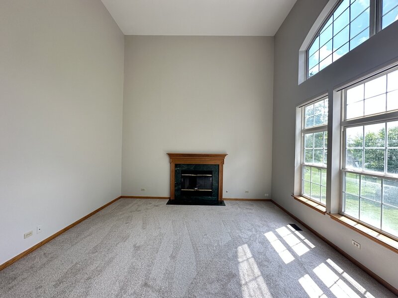285 Shipland Drive Crystal Lake IL 60012