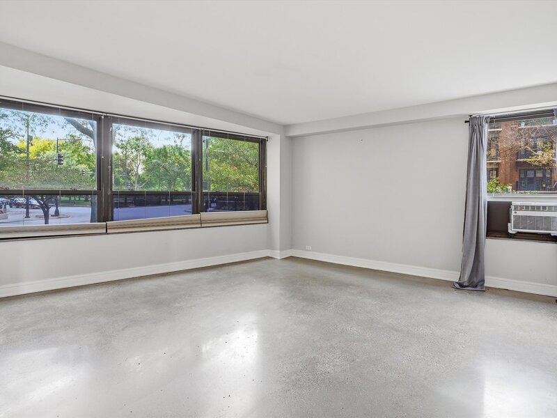 5050 S East End Avenue Chicago IL 60615
